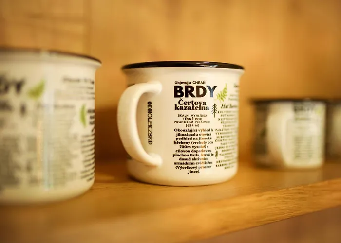 بيت للعطل Ermiglamping Jince