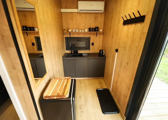 Ermiglamping بيت للعطل Jince